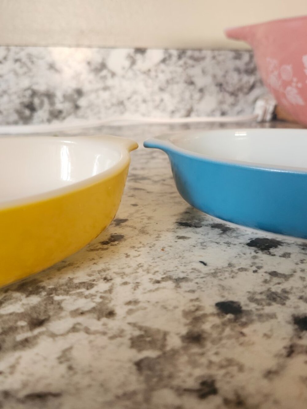 Pyrex pixie dishes - Picture 5 of 11